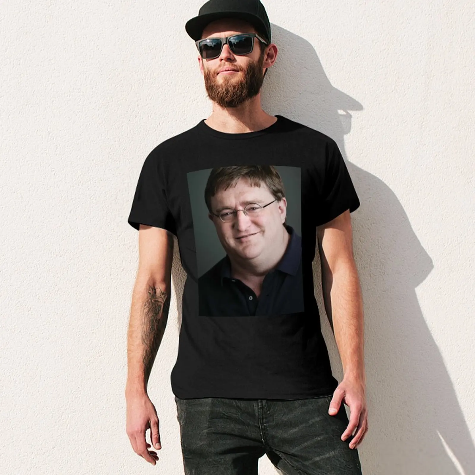 Фото Футболка Gabe Newell, базовая модель, стандартного кроя, повседневная футболка №3