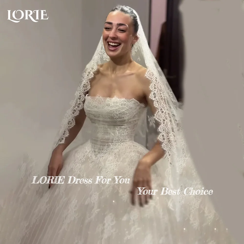 Фото Свадебное платье LORIE: сексуальное, кружевное, без бретелек, с плиссировкой и аппликациями, фасон «сердечко», А-силуэт, кружевное, на заказ, больших размеров, для невесты (vestidos de novia) №3