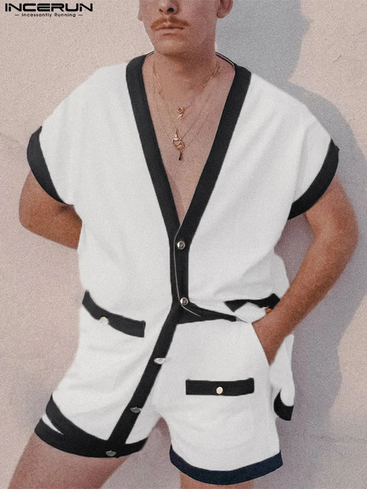 

Мужские комплекты, Лоскутная уличная одежда 2022, рубашка с V-образным вырезом и короткими рукавами и шорты, летние модные мужские повседневны...