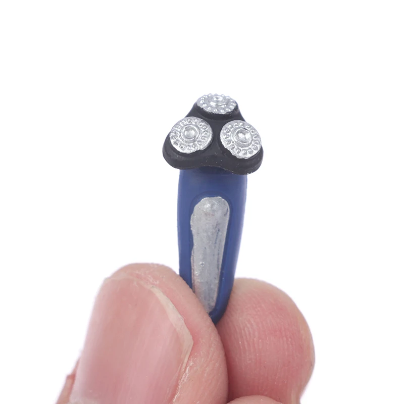 

1:12 миниатюрная металлическая Бритва для кукольного домика, мебель, аксессуары для ванной комнаты, игрушки для декора кукольного домика