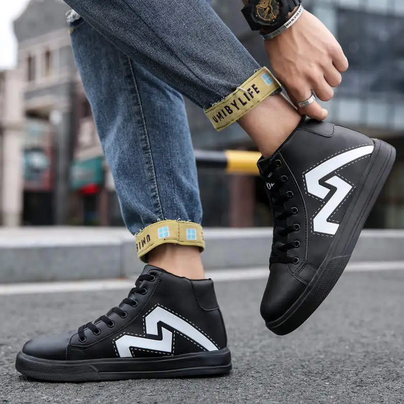 

Высокие кроссовки, мужские кроссовки для тренировок, Мужская обувь из натуральной кожи с мягкой подошвой, повседневная обувь, мужские мокас...