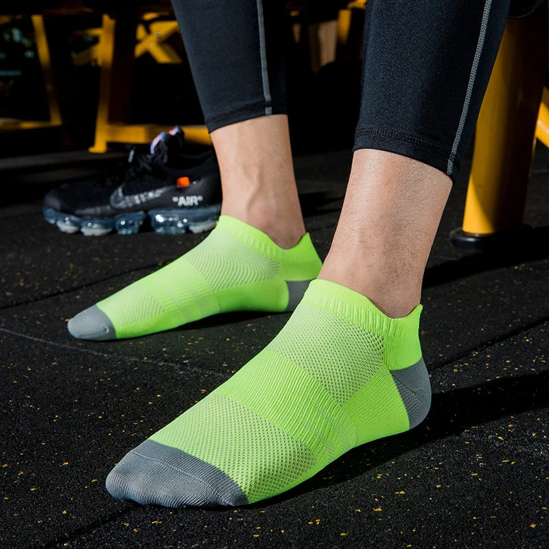 

Men's Sports Socks, Lightweight, Breathable, Short Socks, Strong Elastic, Sweat-Absorbent, Outdoor Exercise Socks
