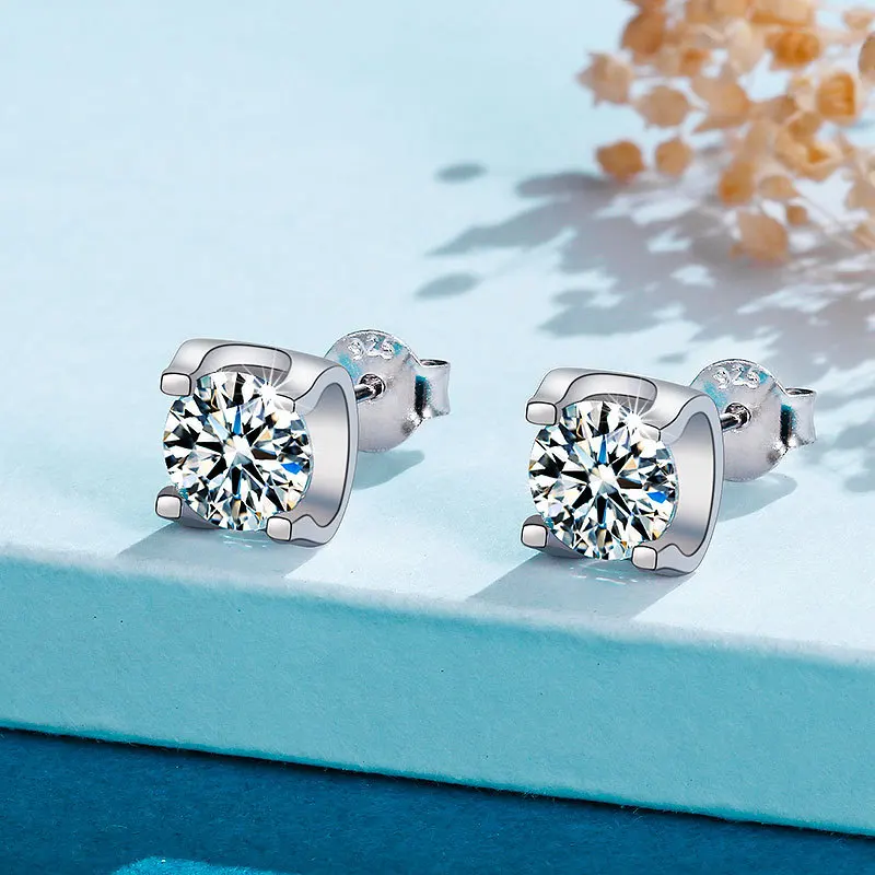 

New Classic Moissanite Studs Earrings Color D VVS Diamond Test Passed Total S925 4ct For Women Cut Round Silver 2ct 1ct Earrings