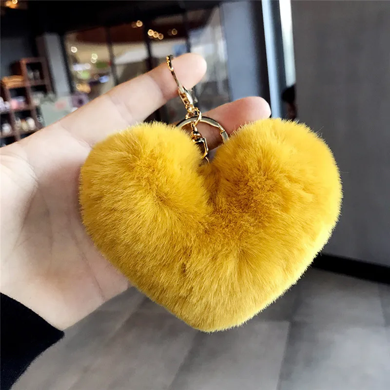 

Lovely Heart Keychains Women's Pom Poms Faux Rex Rabbit Fur Key Chains Girl Bag Hang Car Key Ring Pendant Llaveros