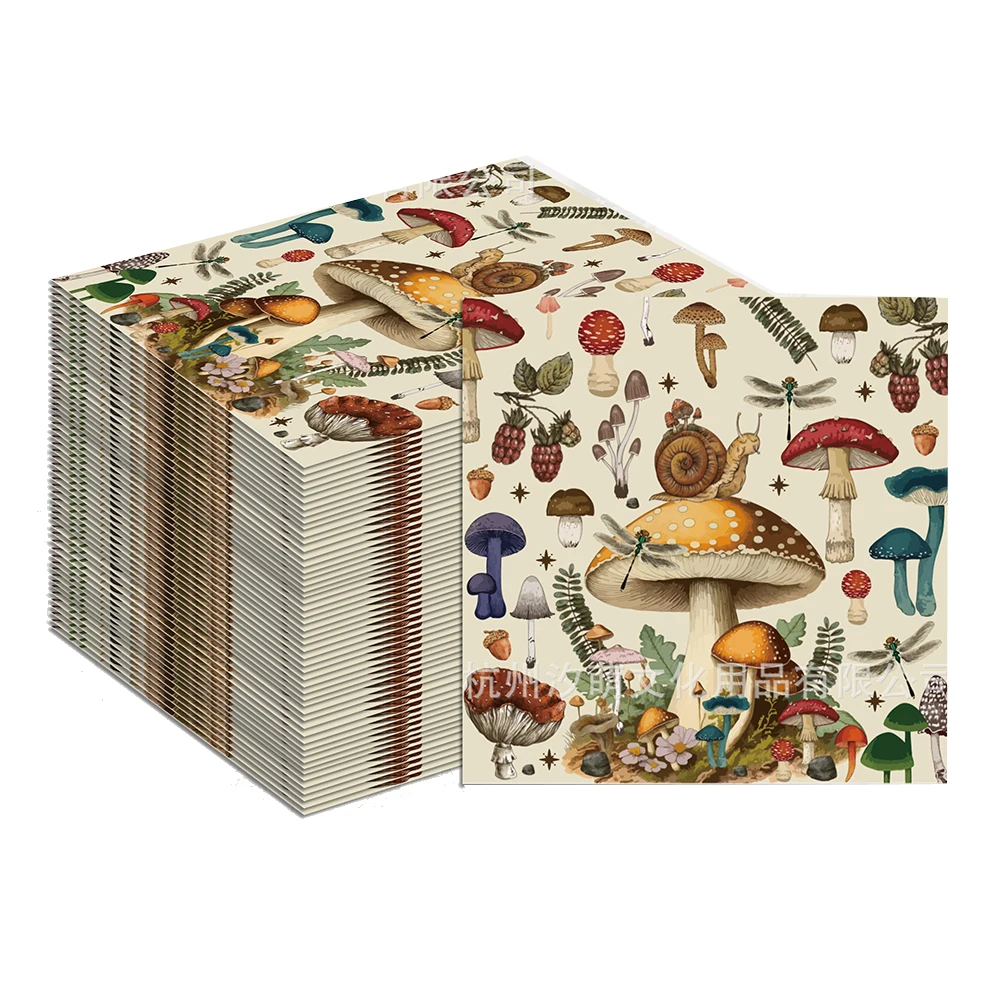 

Винтажные бумажные салфетки с грибами для детей