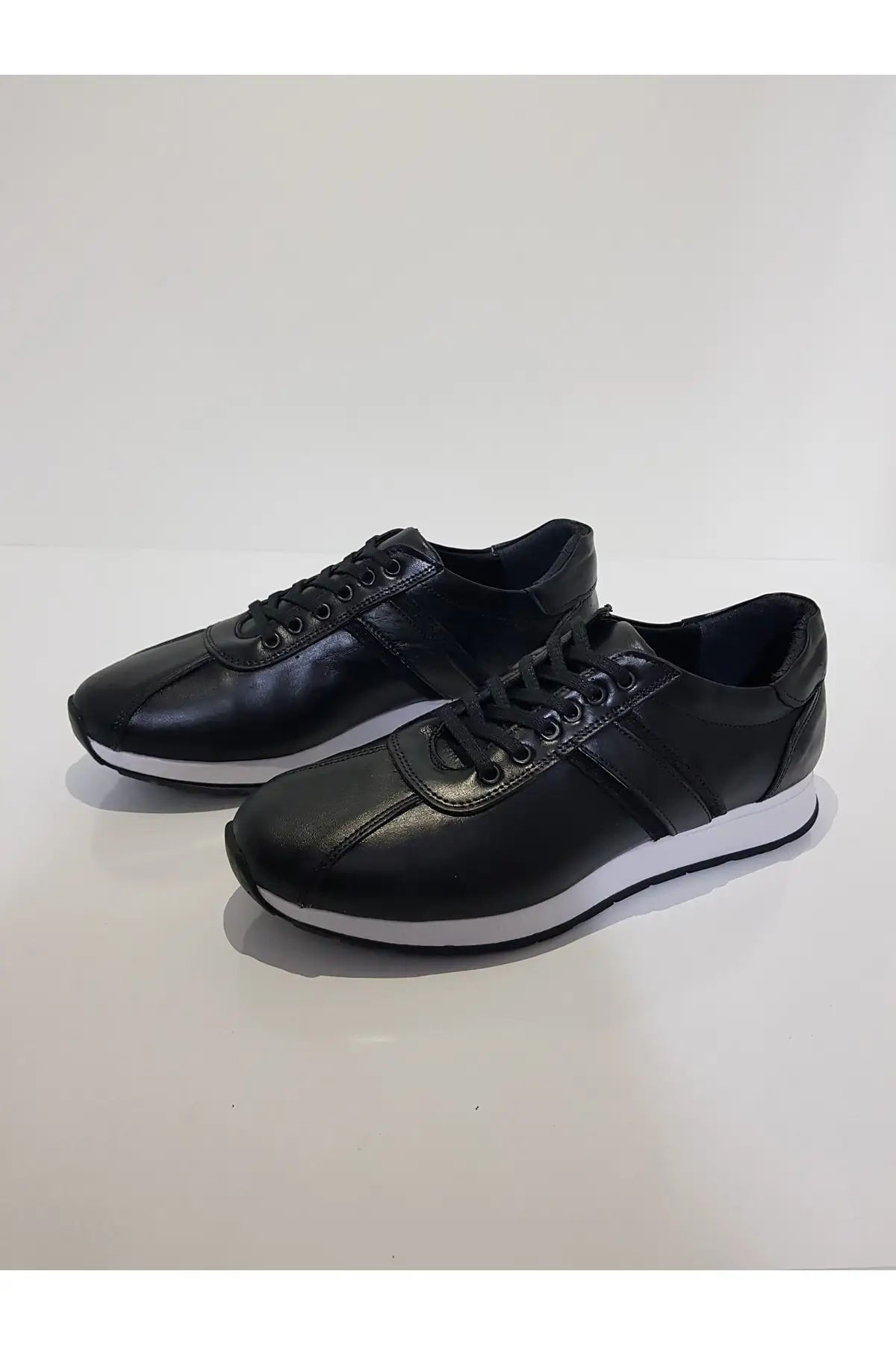 

Men's Shoes Black Leather Sports Casual Summer New Style Men Loafers Soft Comfortable Comfortable Shoes