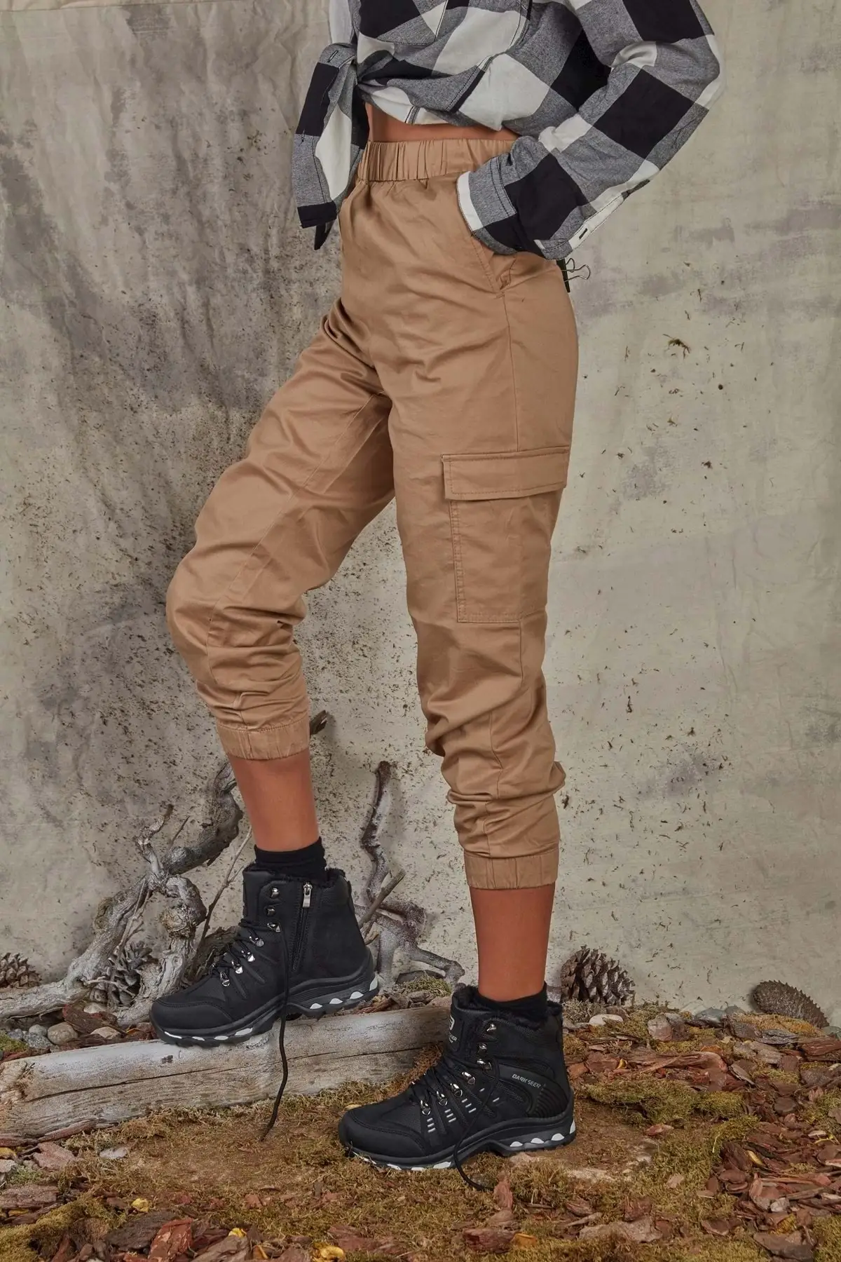 

Women BootsBlack Unisex Outdoor Trekking New Designer Comfortable Ladies Boots Luxury Stylish Female Boots Platform