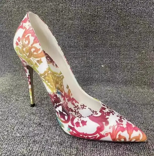 Туфли-лодочки женские на высоком каблуке пикантная кожа заостренный носок с