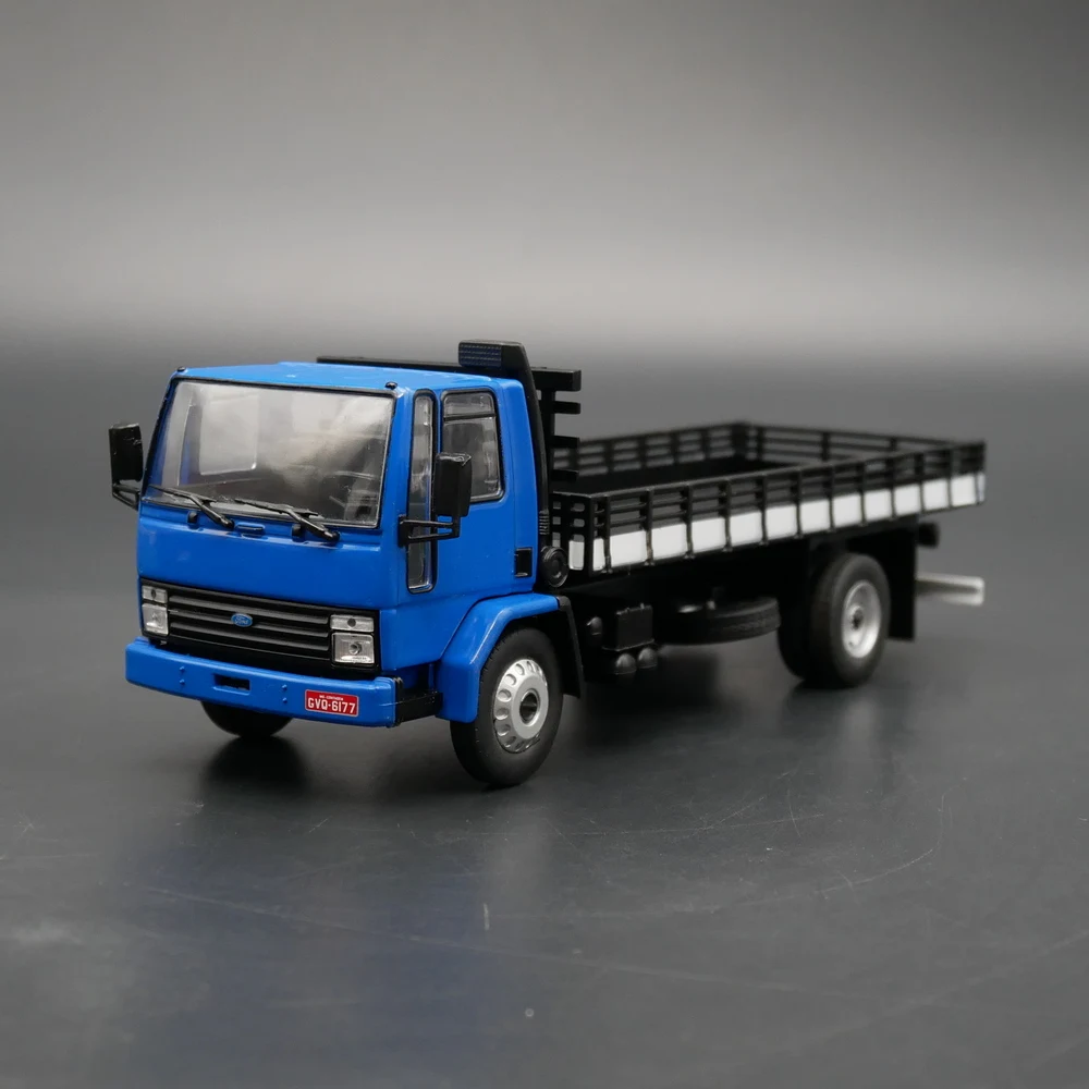 

Ixo 1/43 Truck Ford Cargo Diecast Car Model Metal Toy Vehicle