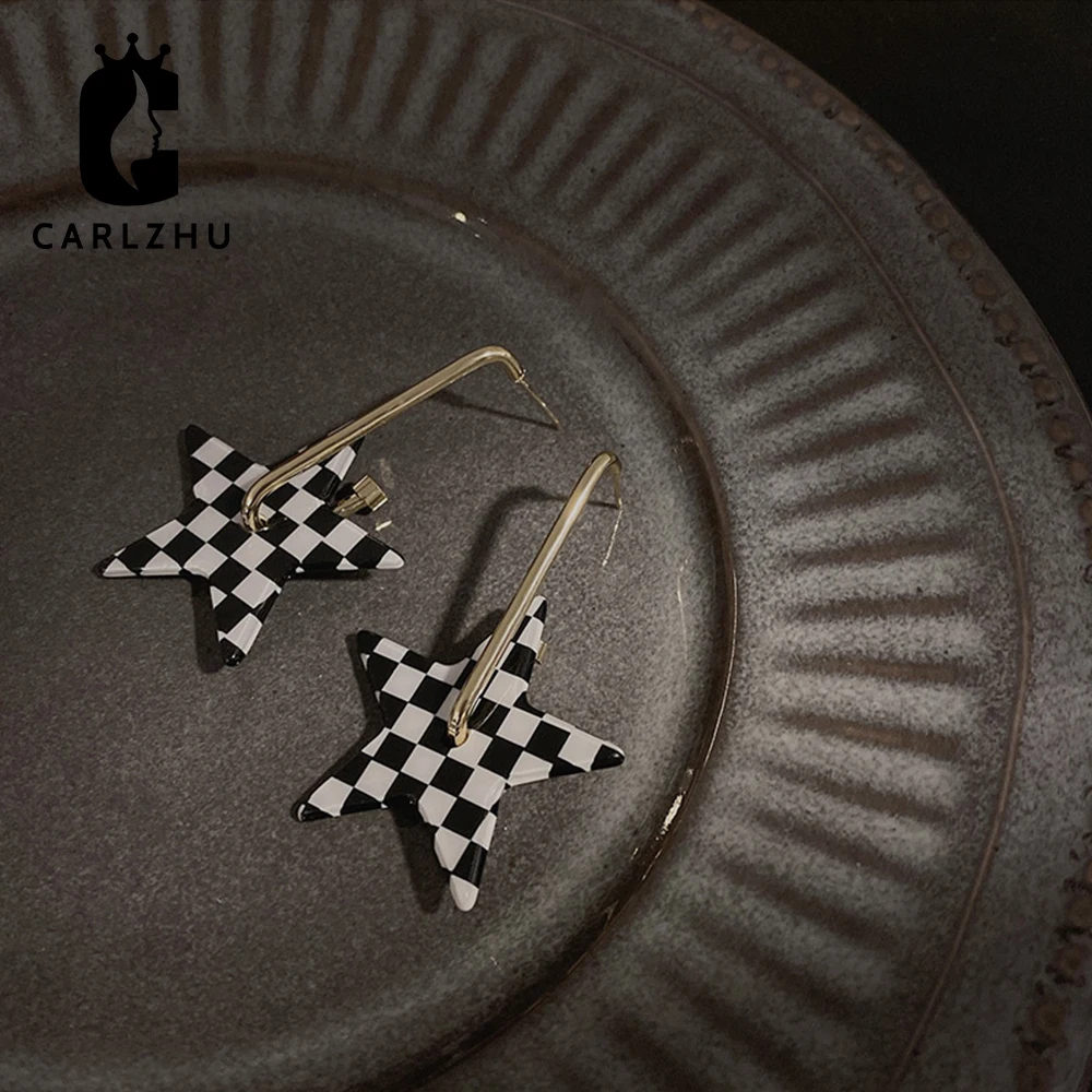 

European and American Exaggerated White Black Checkerboard Big Star Drop Earrings Retro S925 Silver Needle Earring for Women