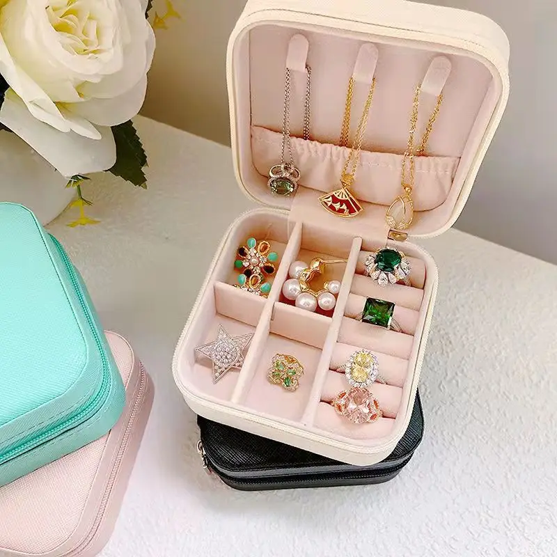 Portable Jewelry Storage Box Candy Color Travel Storage Organizer Jewelry Case Earrings Necklace Ring Jewelry Organizer Display