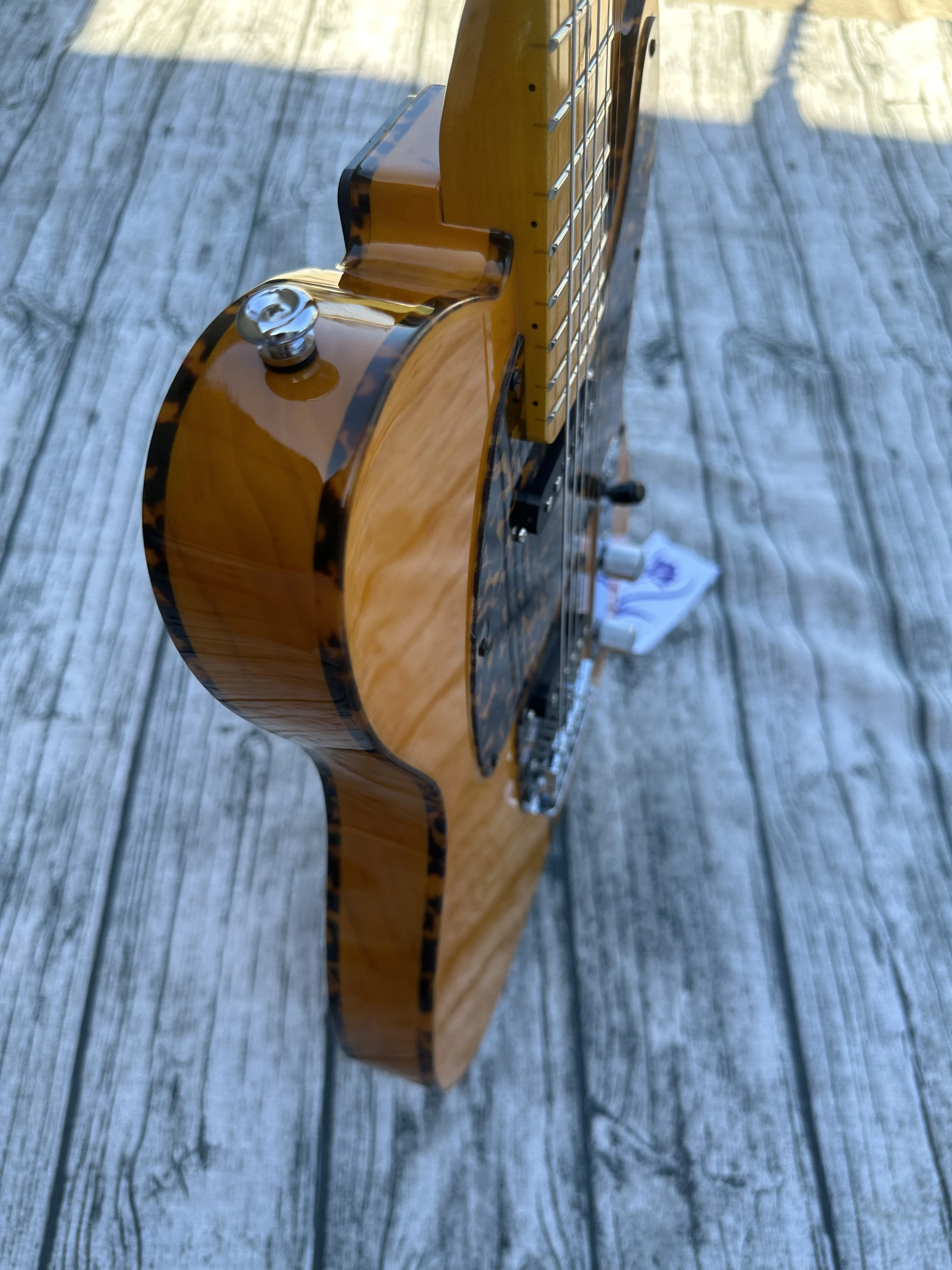 Prince HS Anderson &amp Hohner Madcat Mad Cat Tele Янтарный желтый пламя кленовый верх Электрогитара с