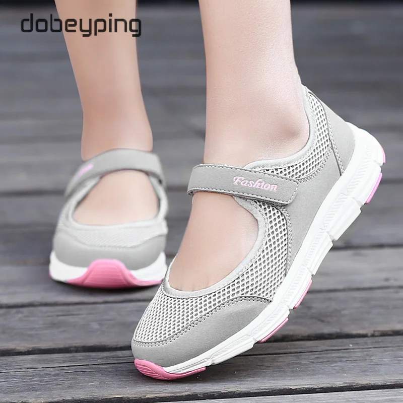 New Women Flats 2022 Spring Summer Ladies Breathable Mesh Flat Shoes Women's Soft Sneakers Female Casual Walking White Shoe