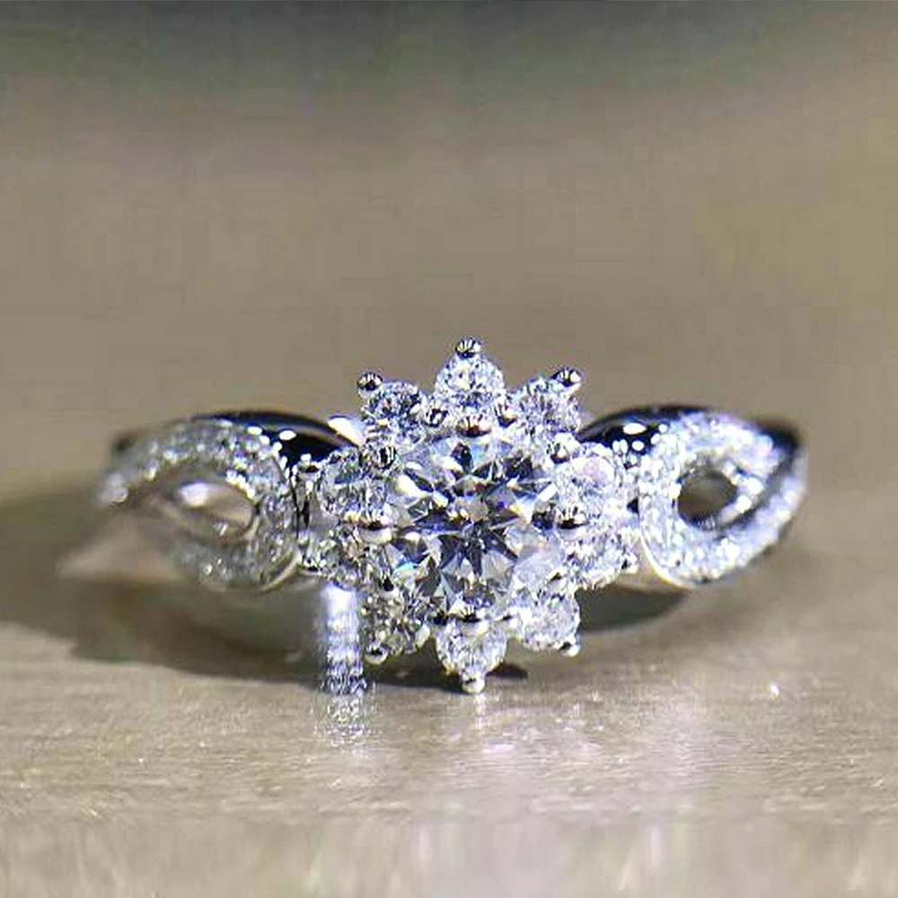 

Huitan Dazzling Wedding Rings for Women Luxury AAA Cubic Zirconia Modern Design Fashion Finger Accessories High Quality Jewelry