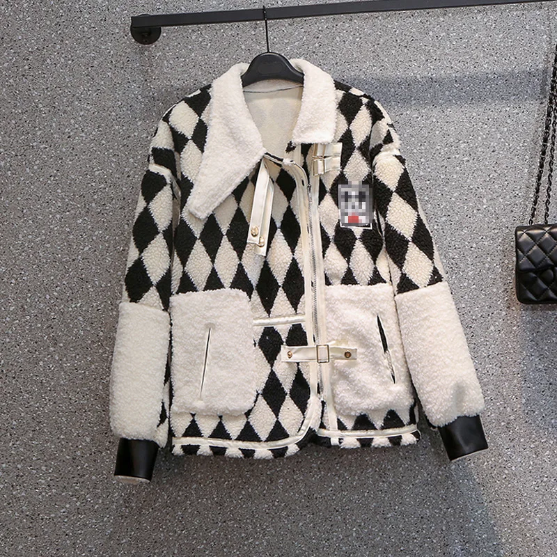 

Women's clothing plus size autumn and winter new fat sister checkerboard thickened lamb wool coat short wild jacket jacket women