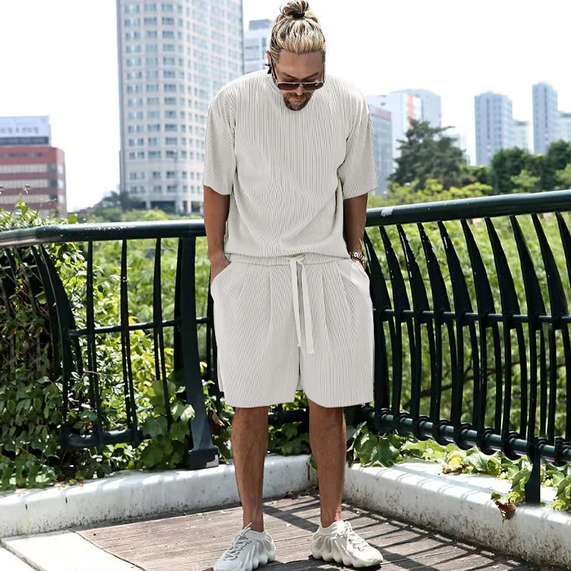 

2023 Summer Short Sleeve T-shirts & Shorts Sets Men Fashion Striped Print Two Piece Suits Loose Pockets Pants Outfits Tracksuit
