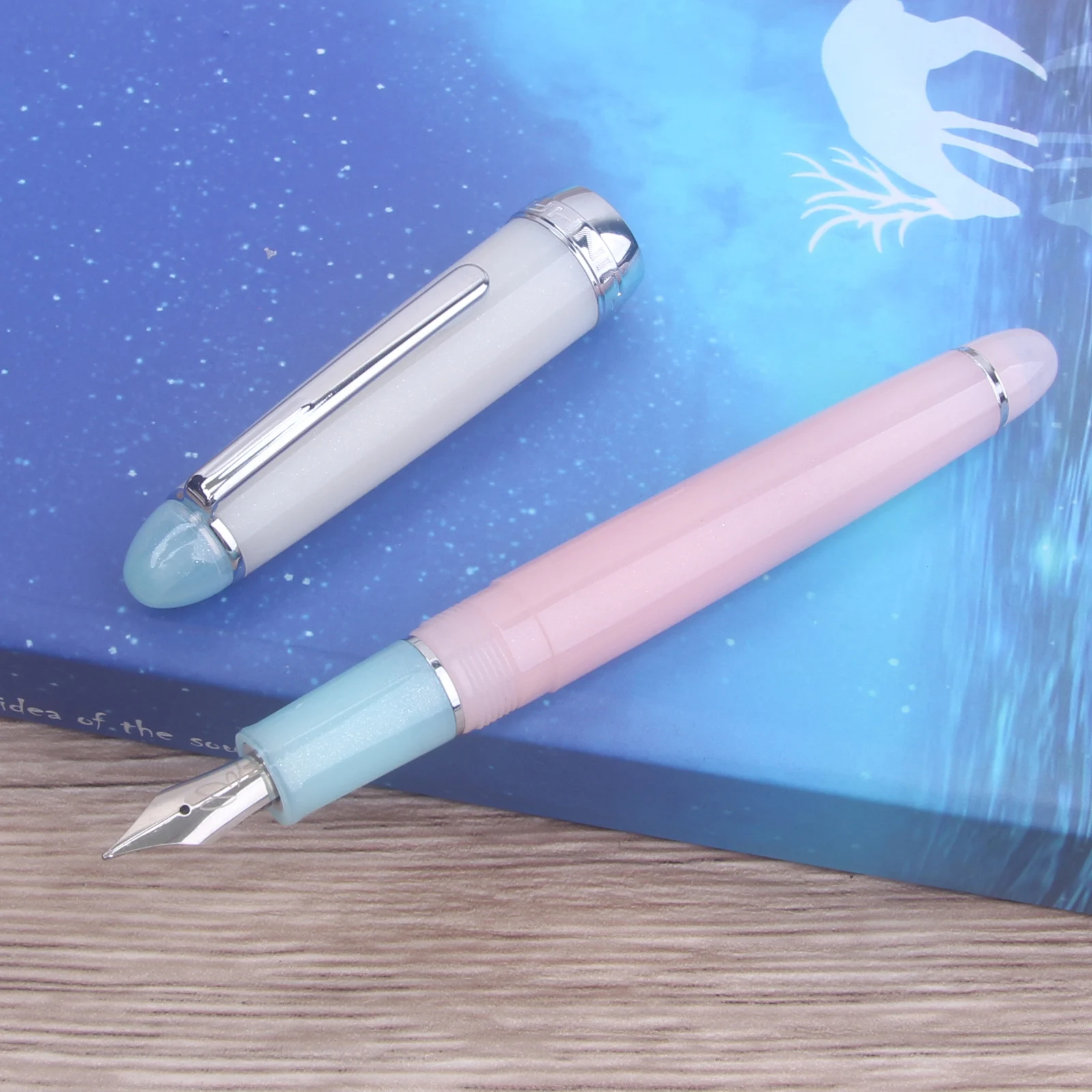 Фото Ручка-фонтан Jinhao 82 Limited Edition, акриловая, прозрачная, с блестками, розовая, с изогнутым пером EF/F/M, мини-канцелярские принадлежности для офиса и школы №4