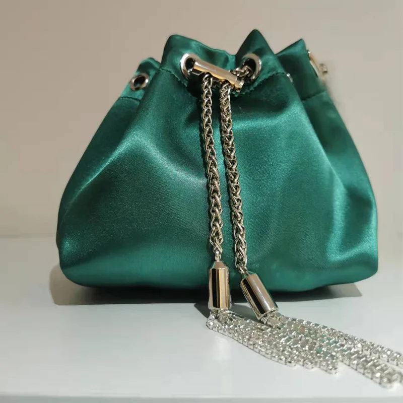 

WOMEN BAG High Quality PU Bucket Bags Diamonds Female Personalized Shoulder Tassels Chains Handbags For Women Crossbady Bag