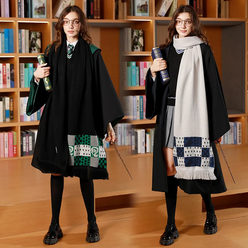 Эмблема факультетов школы Хогвартса в ассортименте