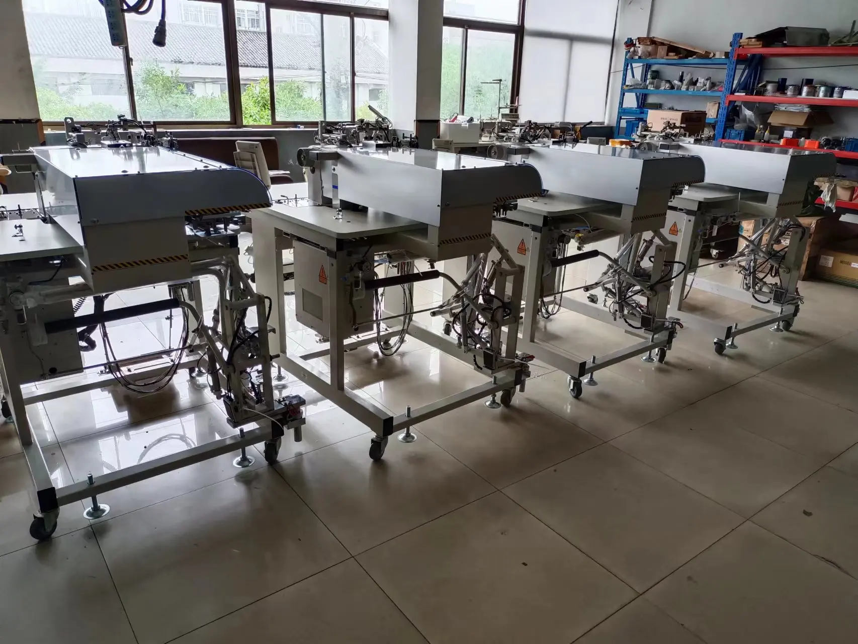 DT 895B прямой привод автоматическая швейная машина для одежды