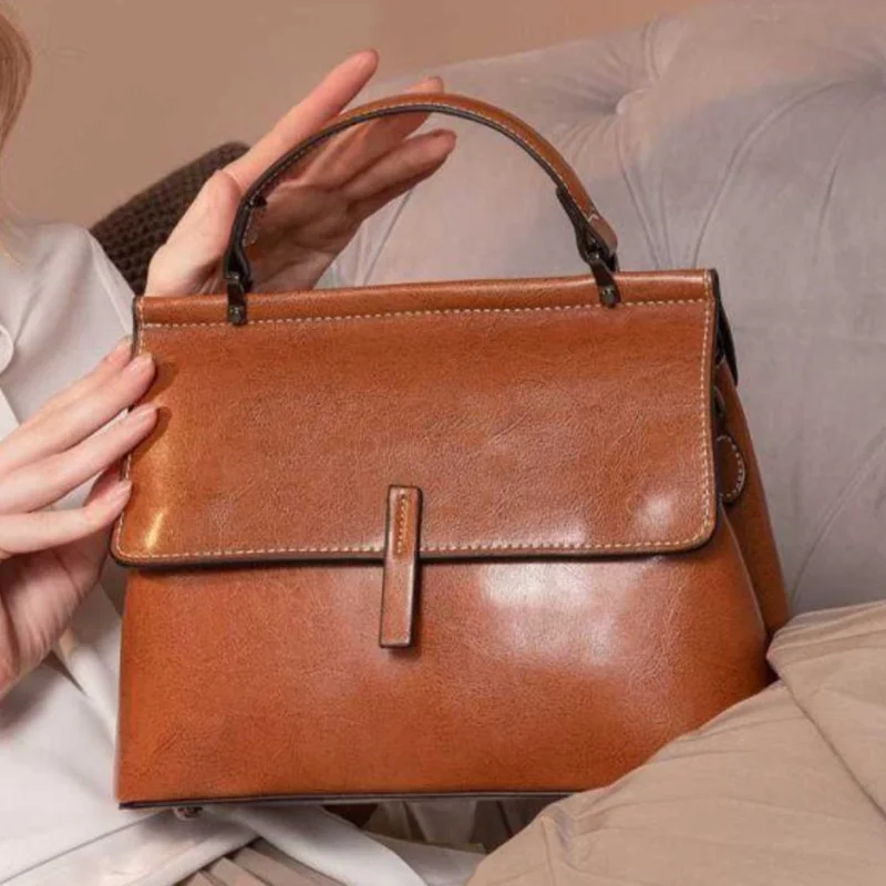 

High Quality Real Cowhide Handbag Women Genuine Leather Large Capacity OL Business Commuter Tote Chain Shoulder Messenger Bag