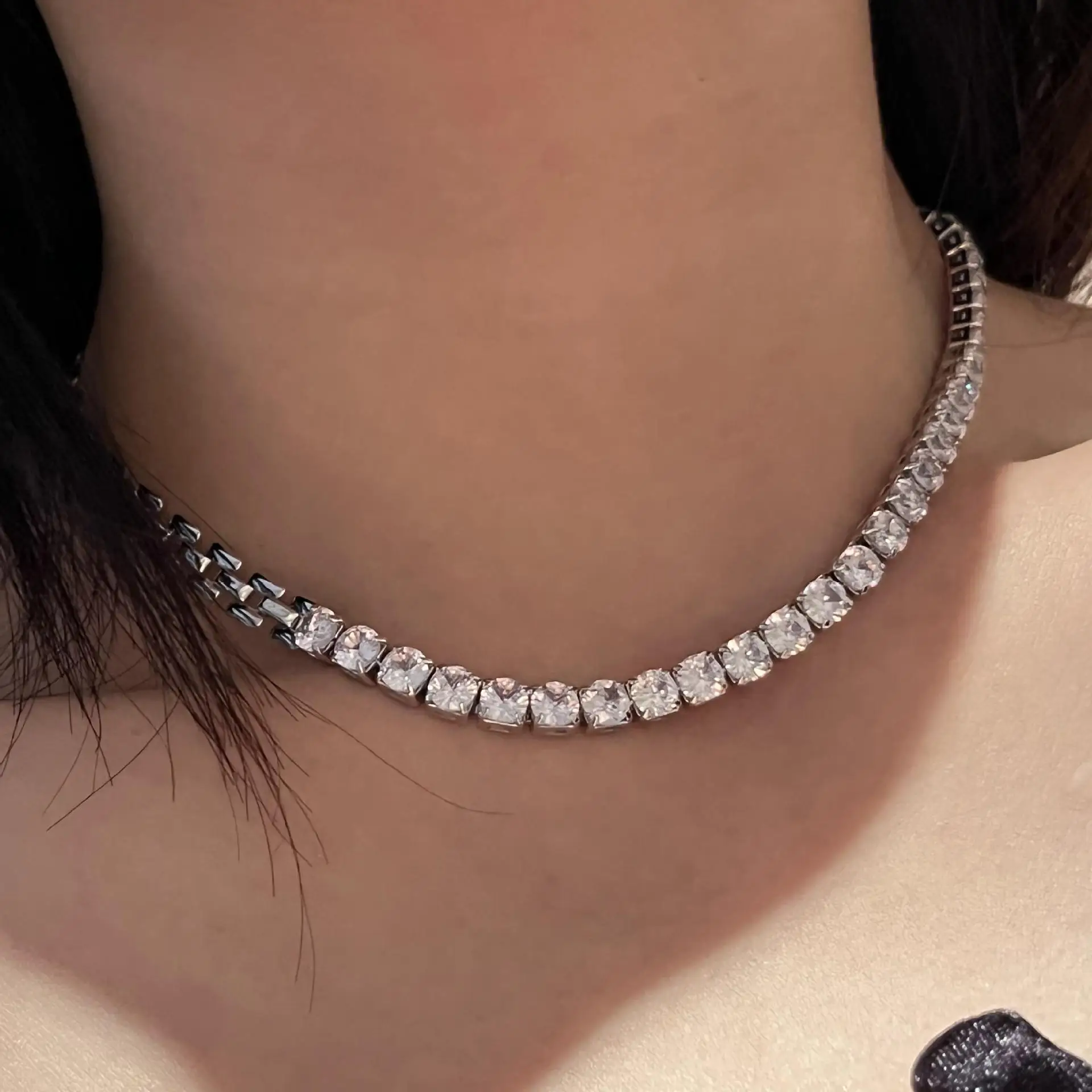 

European and American Special-Interest Design Watch Chain Drill Chain Stitching Clavicle Necklace Light Luxury High-Grade Choker
