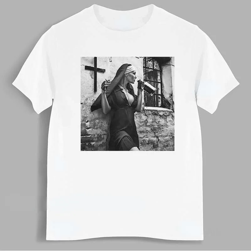 

Men's Tshirt Sexy Nun smoking cross necklace Street fashion retro Tshirt Neutral Tshirt Ropa Hombre graphic t shirts