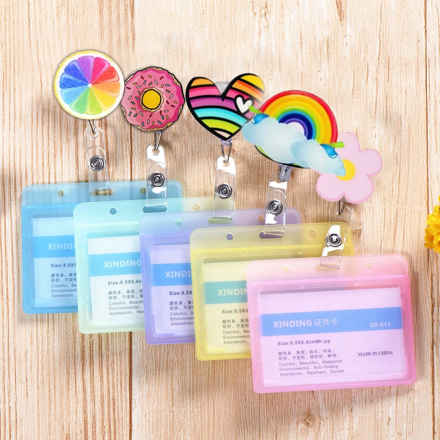 Бейдж выдвижной для визитных карточек держатель кредитных карт медсестер и