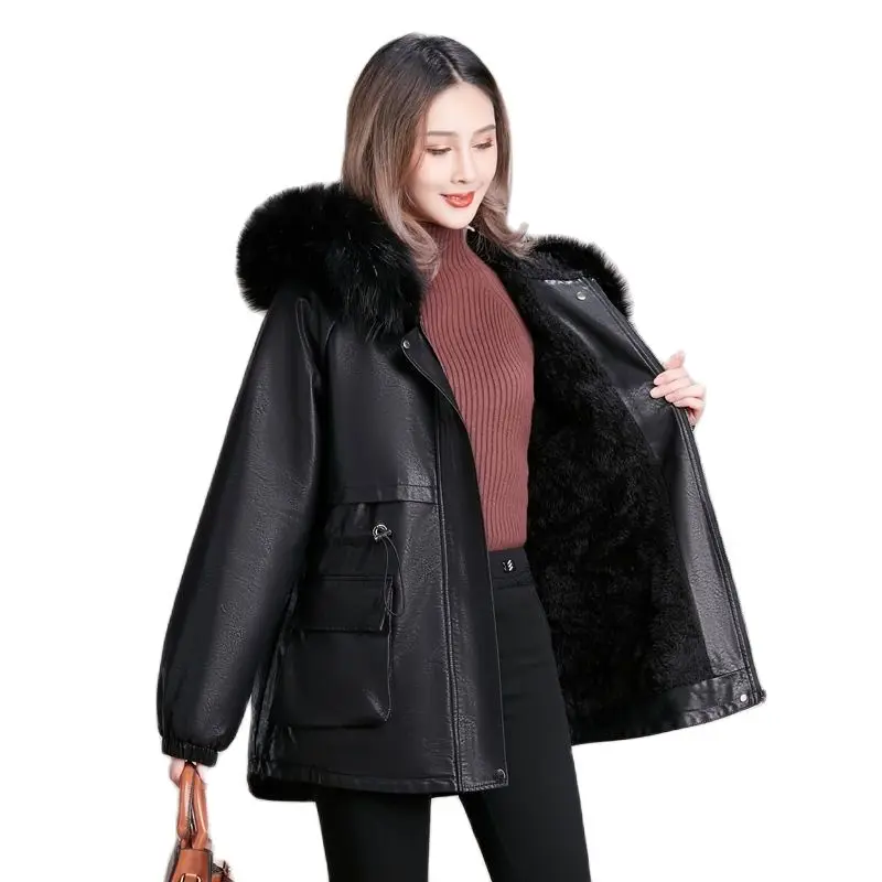 

2022 New Winter Pu Ieather Parkas Women Down Cotton Jacket Short Big Fur Collar Hooded Coat Female Thicken Warm Outerwear R2050