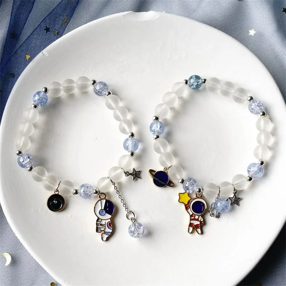 

Hot Gift Fashion Accessories Jewelry Bangle Astronaut Pendant Crystal Bead Bracelet Astronaut Bracelet