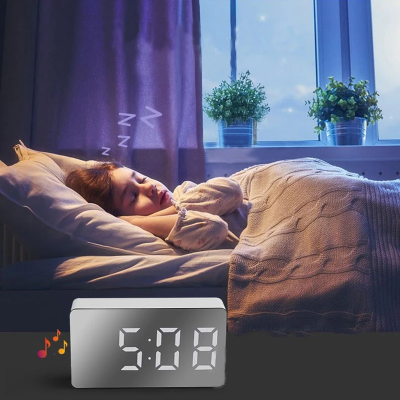 

LED Multifunctional Mirror Clock Digital Alarm Snooze Display Time Night LCD Light Table Desktop USB 5v/With Battery Home Decor