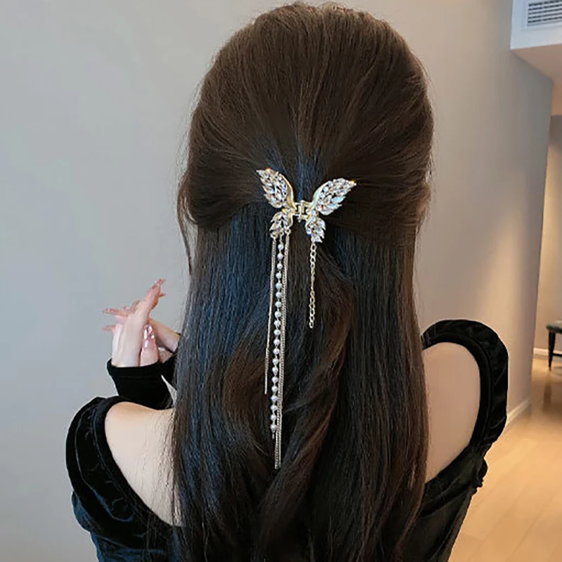 

Модная шпилька для волос со стразами и бабочкой и жемчугом, Женская Роскошная темпераментная шпилька с зажимом, Шпилька для волос, аксессуары