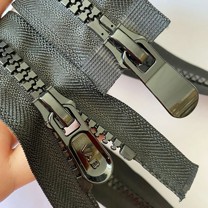 Ползунки на молнии с двумя концами черно-белые #8 из пластичного полимера | Дом и