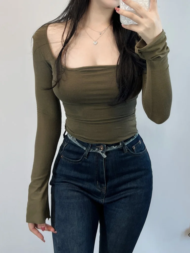 

Футболка женская базовая с квадратным вырезом и длинным рукавом, C586