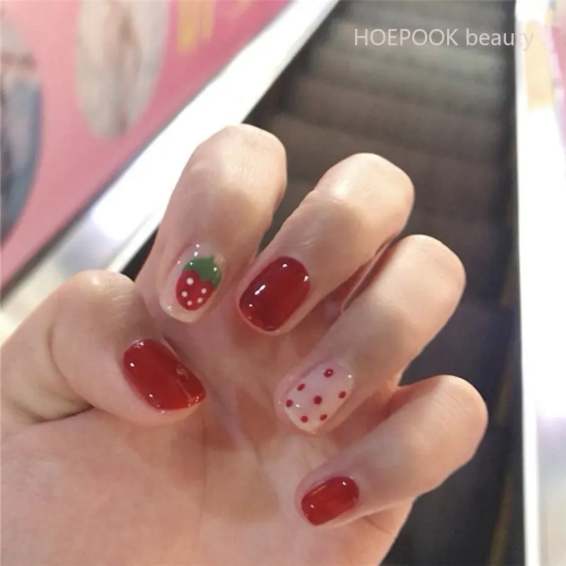 24pcs Strawberry Wave Point Coffin Cute Kawaii Press On Nail Full Cover Artificial Fake Nails Seamless Removable False Nails Art
