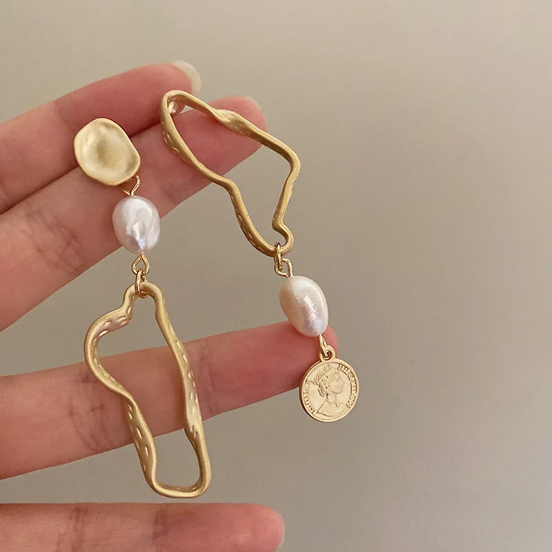 

Geometric Irregular Portrait Drop Earrings For Women Vintage Baroque Pearl Earrings Party Jewelry