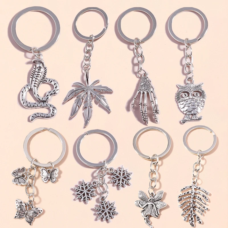 

Vintage Metal Leaf Animal Keychain Rings for Women Men Car Key Holder Snake Owl Keyring Pendant Bag Decor DIY Jewlery Gifts