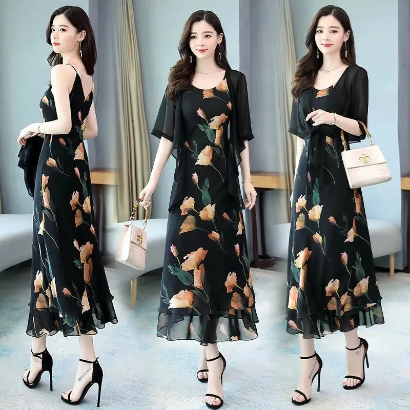 Комплект из двух предметов шифоновое платье на бретелях с цветочным принтом