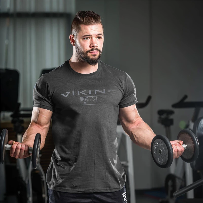 

Summer New Gym Running Shirt Men Cotton Slim Short Sleeve Sports T-Shirts Bodybuilding Fitness Mens Workout Cotton Men Tees Tops