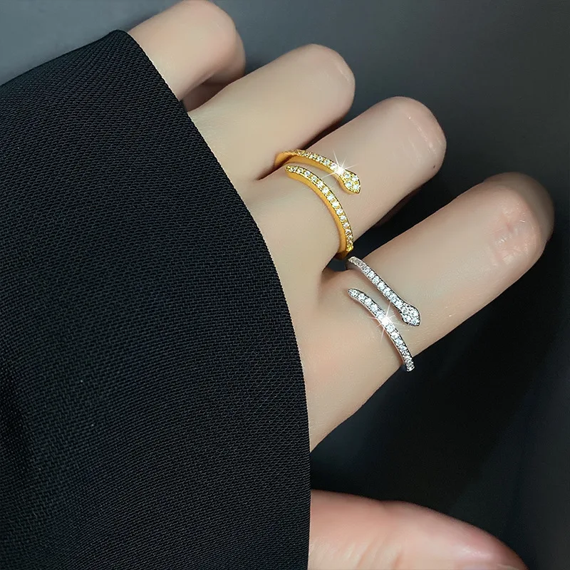

Fashion Luxurious Jewelry Snake Rings for Women Adjustable Size Index Finger Rings Inlaid Zirconia Hip Hop Trending Accessories