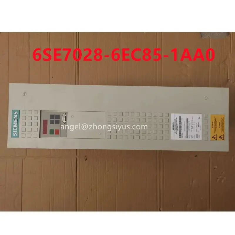 

6SE7028-6EC85-1AA0 Used SIMOVERT Masterdrives Infeed/regenerative feedback unit Compact unit/IP20 380-480 V 3 AC, 50/60 Hz 86A