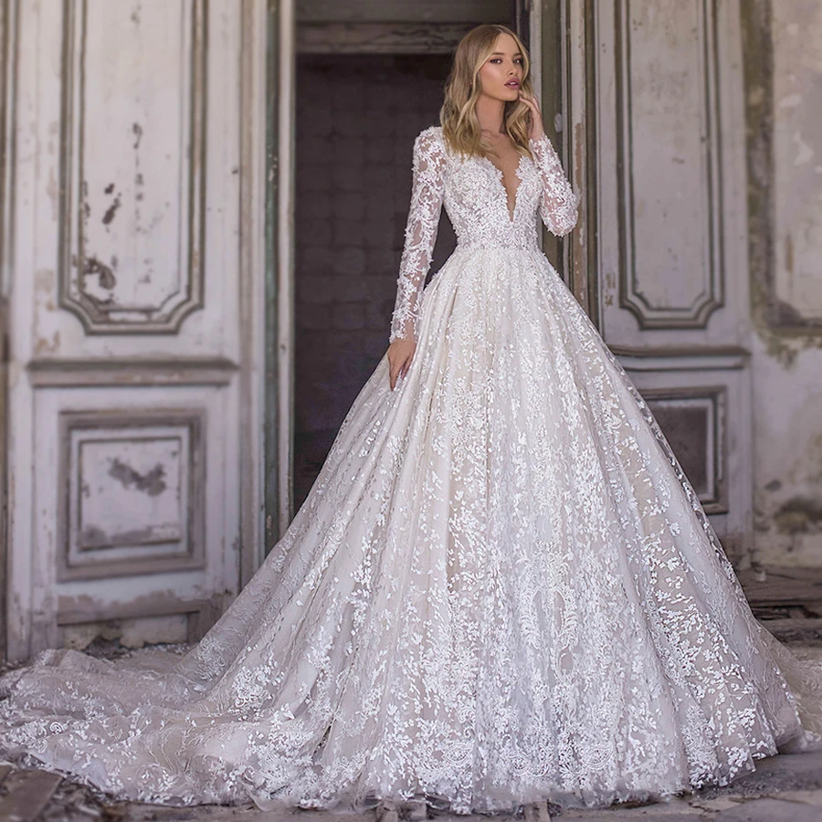 

Sexy Deep V-neck Full Sleeve Wedding Dresses Chapel Train Beading Lace Bridal Gowns
