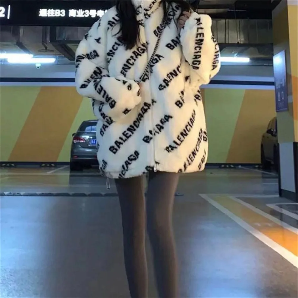 

High Quality Faux Fur Coat Women White Loose Thick Long Winter 2022 New Fashion Elegant Fur Jackets Warmth Clothing Feminina