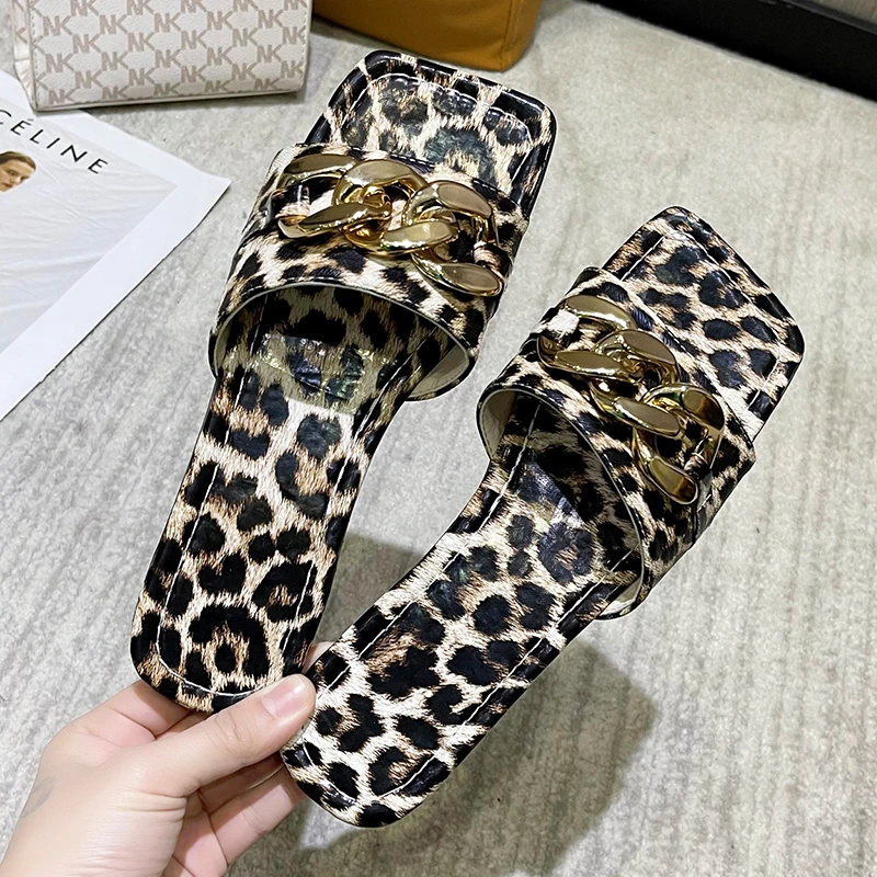 

Women Slippers Chain Leopard Sexy Flats Sandals Designer Luxury Goth Cozy Fashion Wedges Party Women Slides Ladies Flip Flops