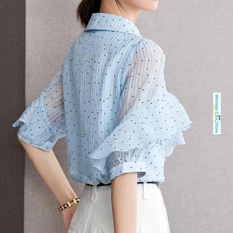 Женская блузка в горошек голубая тонкая элегантная Свободная с оборками и