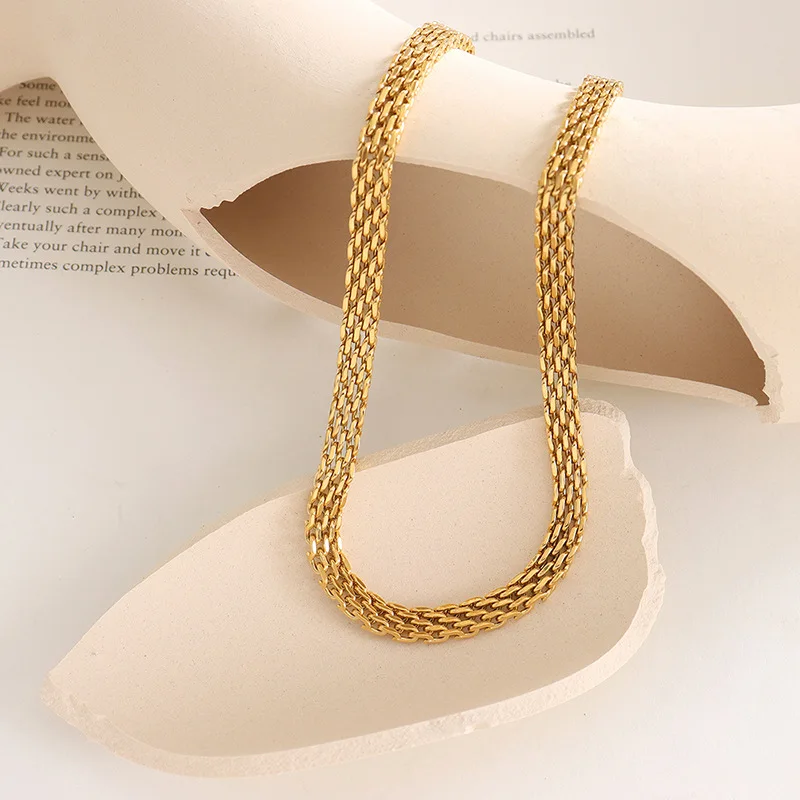 

French Hip Hop Retro Stainless Steel Necklace Woman 18K Plating Gold Clavicle Chain Fashion Luxury High Sense Jewelry Sale