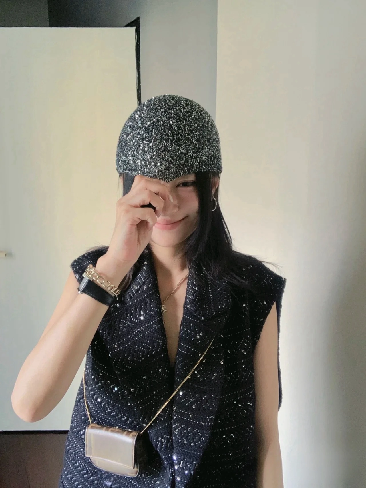 

Blackfeather 2023 Autumn/Winter New Women's CC Vest Suit Collar Sequin Tweed Custom Size Street Shoot Versatile Y2K