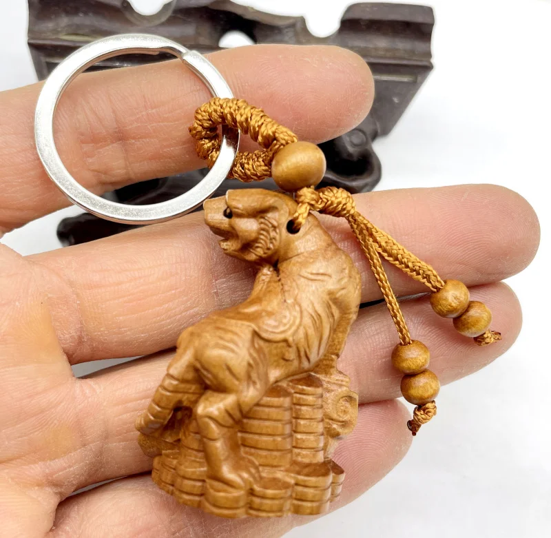 Новинка 2022 красное дерево трехмерный гравировочный брелок подвеска в виде знака