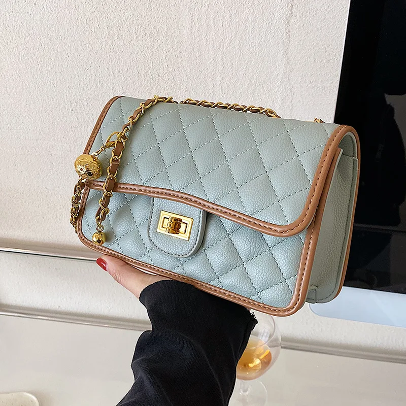 

Женская Роскошная брендовая трендовая сумка на плечо, новый дизайн с цепочкой, стеганые маленькие сумки через плечо из искусственной кожи д...