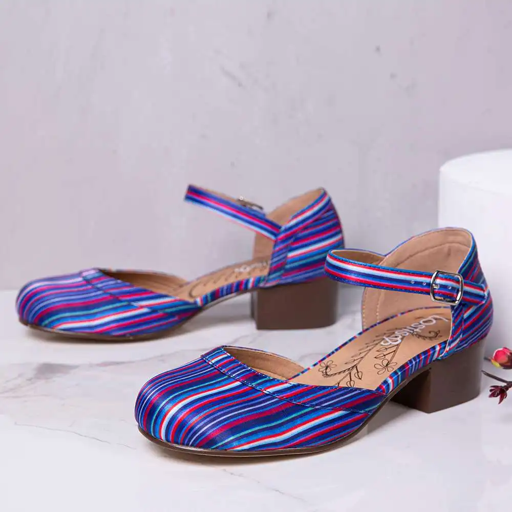 

2022 New Women Mid Heels Sandals Casual Large Round Toe Buckle Strap Chunky Heel Pumps Fashion Retro Elegant Buckle Female Shoes